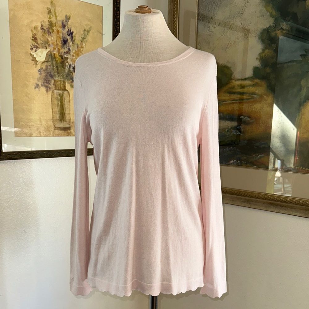 J. McLaughlin Light Pink Soft Top w/ Scalloped Trim Size Medium